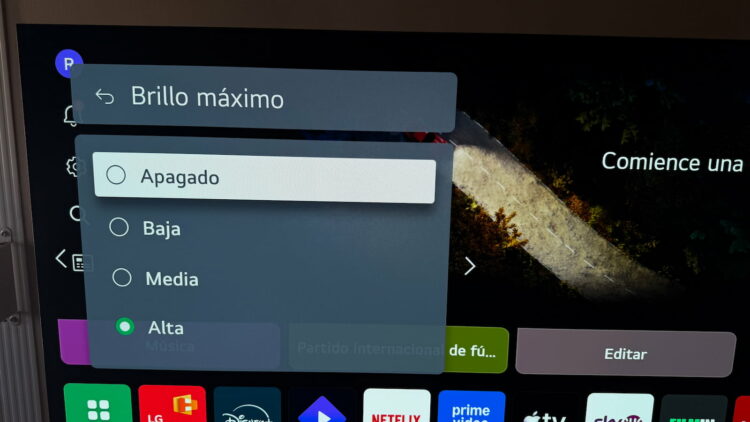 El espectacular test de la cámara lenta del móvil para detectar parpadeo, PWM o flicker en tu televisor