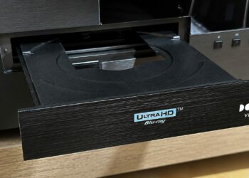 Tu reproductor de Blu-ray UHD 4K es compatible con Dolby Vision 2, pero las marcas se niegan a actualizarlo