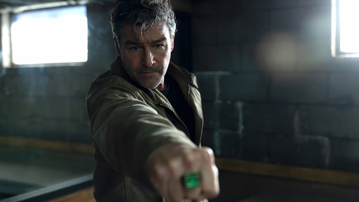Quiénes son Hal Jordan y John Stewart, los dos protagonistas de Linternas de HBO Max