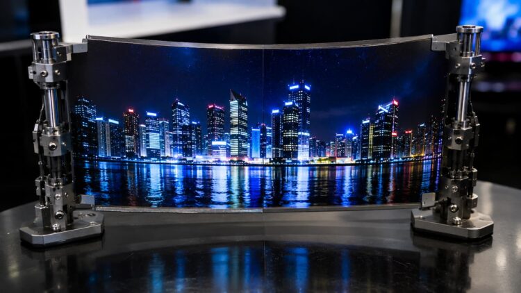 Samsung estira el MicroLED como si fuera goma: presenta la pantalla extensible más grande del mundo