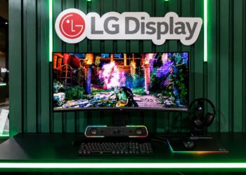 TCL da marcha atrás con su OLED y volverá a utilizar paneles de LG mientras que ASUS abandona los de BOE