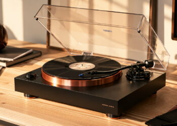 Argon Audio estrena su primer tocadiscos de tracción directa: brazo patentado, Ortofon Blue y 1,5 kg de plato
