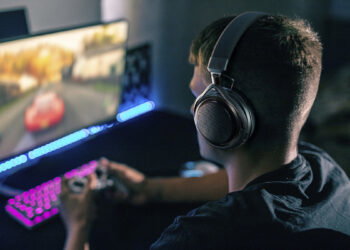 Audio-Technica estrena los ATH-AL5NC: auriculares abiertos, sin cables y audio LDAC