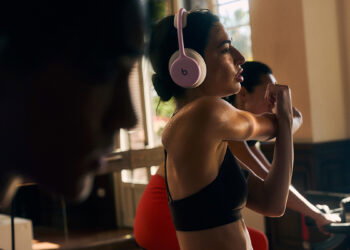 Nuevos Beats 360: sus primeros auriculares personalizables para entrenar