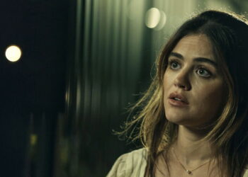 ‘Besar, casar o matar’ llega al streaming: Lucy Hale se mete en un juego de citas con un posible asesino