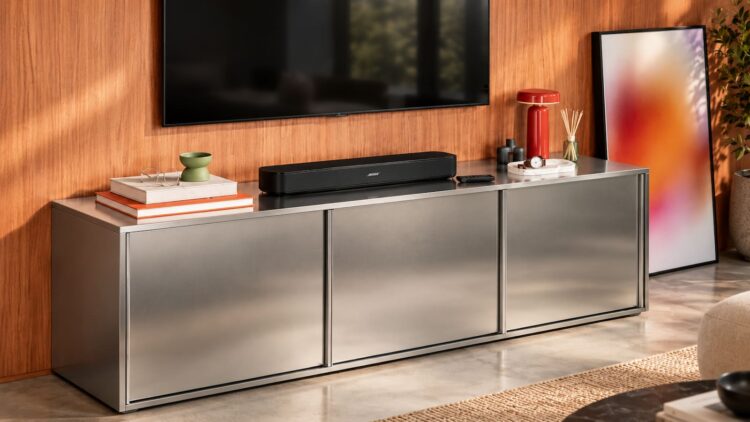 Bose TV Speaker 2nd Gen: la barra de sonido que quiere acabar con los diálogos imposibles de entender