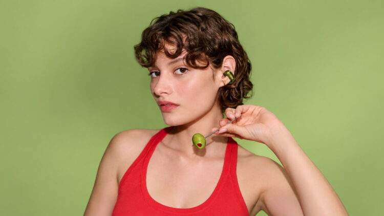 Bose Ultra Open Earbuds 2: más graves, más batería y carga inalámbrica