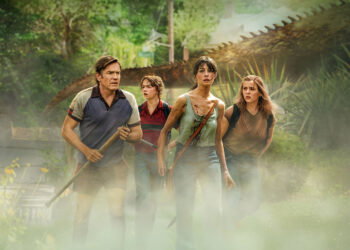 El final de Oak Street llega a streaming: Anne Hathaway y Ewan McGregor contra dinosaurios