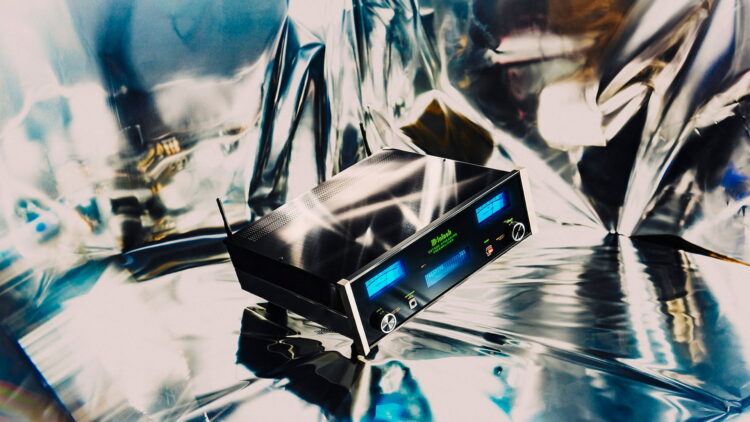 McIntosh presenta su nuevo cerebro para el Hi-Fi: streamer, DAC de 8 canales, HDMI y previo por 12.500 dólares