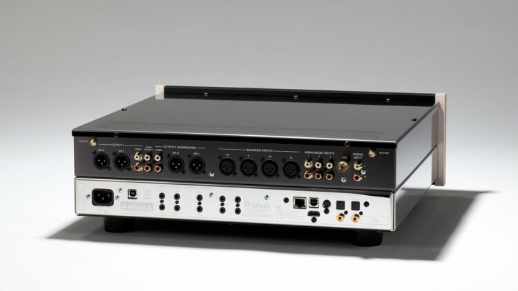 McIntosh presenta su nuevo cerebro para el Hi-Fi: streamer, DAC de 8 canales, HDMI y previo por 12.500 dólares