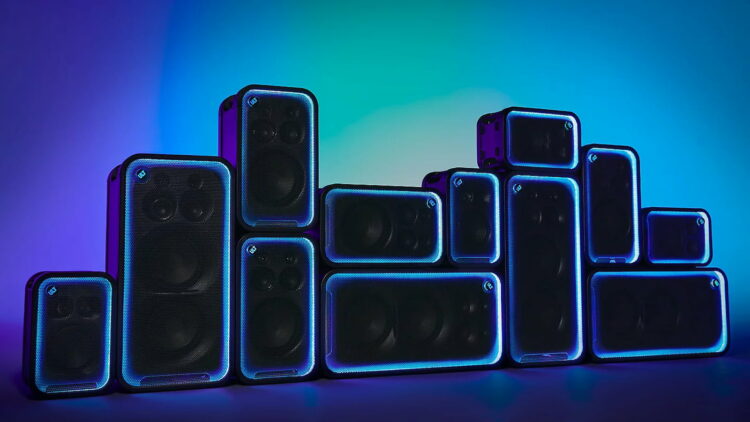 Sony se pasa al lado salvaje con su nuevo altavoz de 2.150 W: tres woofers, sonido 360º y hasta mesa de DJ