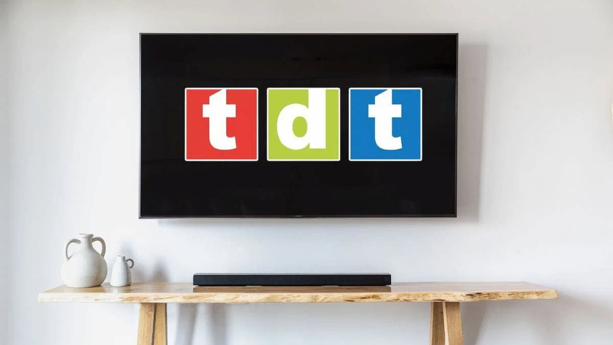 La Xunta de Galicia se adelanta al apagón de la TDT de noviembre: ya recomienda resintonizar