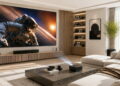 XWALL estrena su primer proyector y es una bestia: 8.000 lúmenes, 12.000:1 de contraste nativo y triple láser RGB