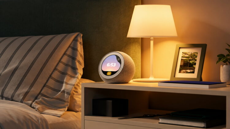 Amazon presenta sus nuevos Echo con Alexa+: un Dot más potente, un Studio con cámara y un despertador que detecta tu sueño