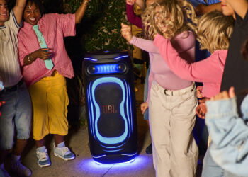 JBL PartyBox Ultimate 2: 1.500 W, pantalla táctil y karaoke en el altavoz para fiestas más potente del fabricante