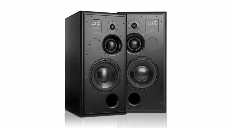 Triamplificación de altavoces: qué es y por qué puede mejorar el sonido más que la biamplificación