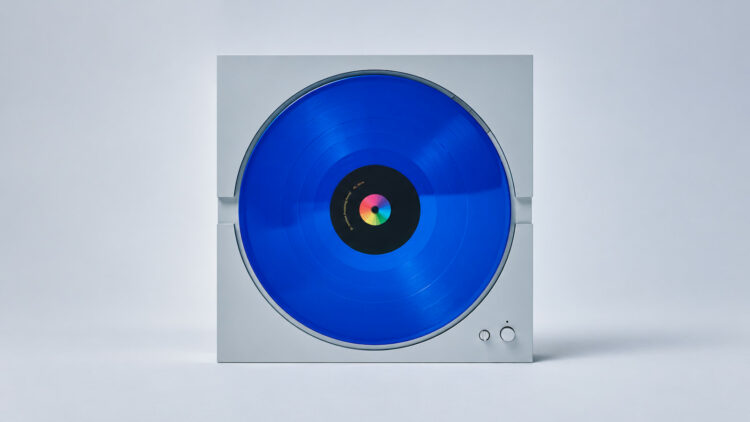 El tocadiscos que utiliza luz para leer vinilos ya es una realidad: así es el nuevo PP-2